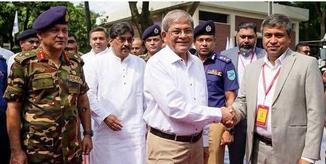 গাজীপুরে বারি ও ব্রি পরিদর্শন করলেন রাষ্ট্রপতি মির্জা ফখরুল ইসলাম আলমগীর