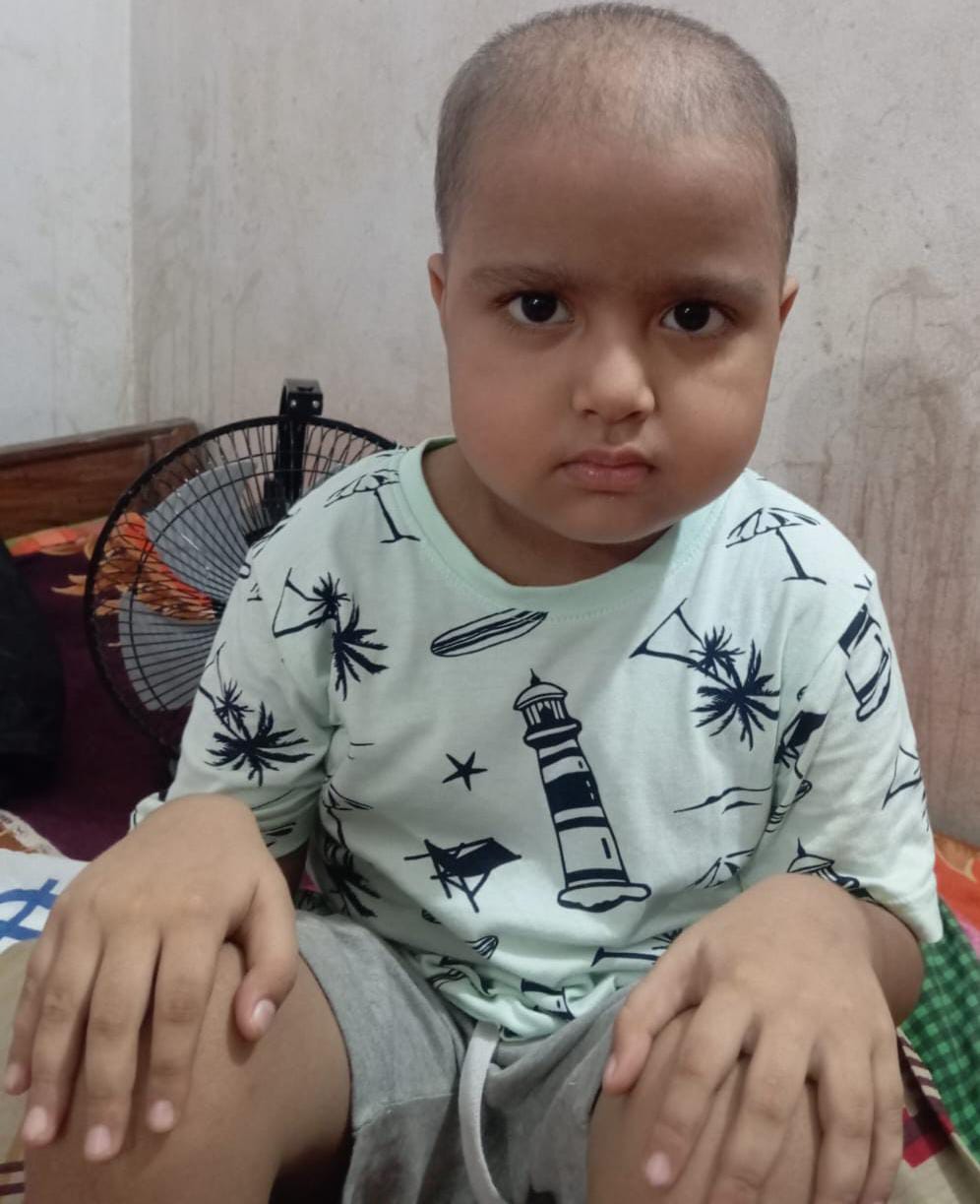 ক্যান্সার আক্রান্ত ৫ বছরের শিশু বাঁচতে বাবা মায়ের আকুতি: সাহায্যে এগিয়ে আসুন