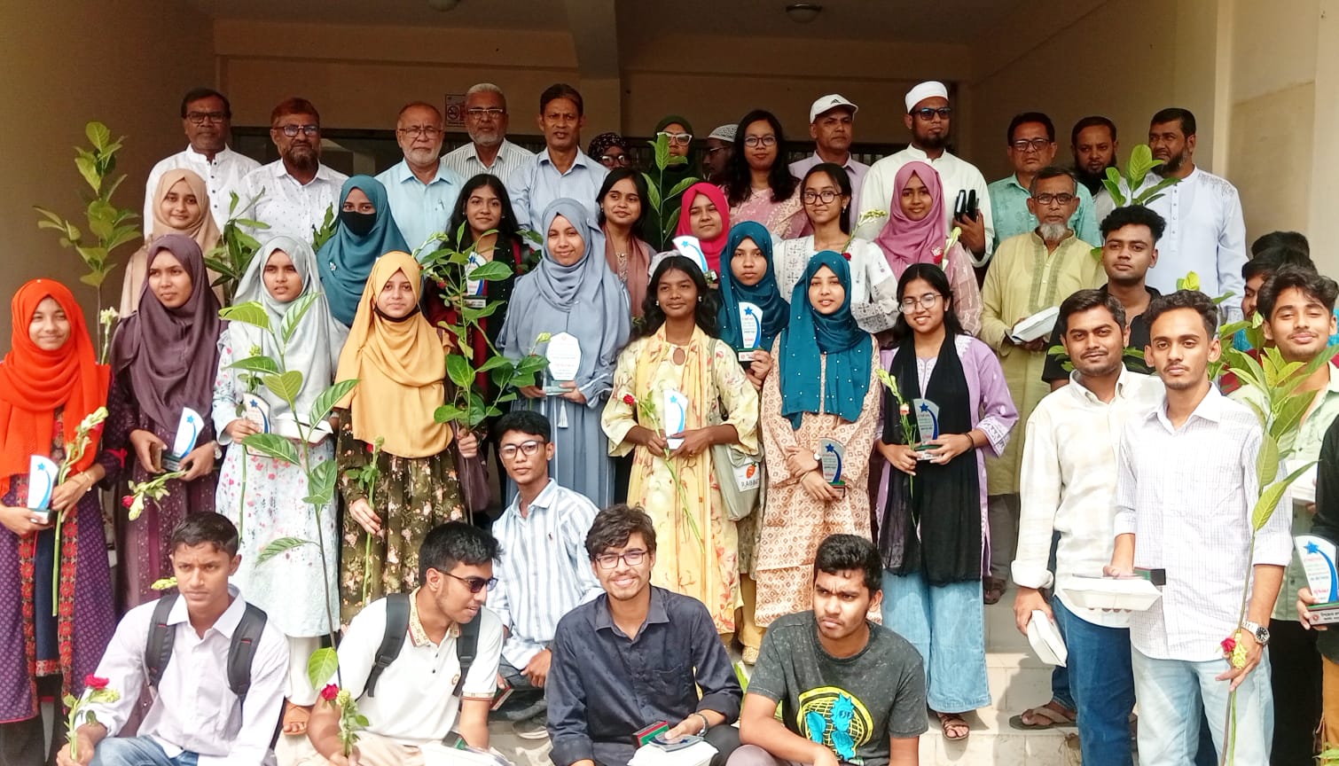 পাঁচবিবির মেধাবী শিক্ষার্থীদের সংবর্ধনা প্রদান