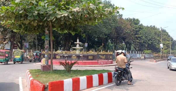 রংপুরে পূজামণ্ডপ পরিদর্শনে আগামীকাল আসছেন প্রধানমন্ত্রী নগরজুড়ে উৎসবের আমেজ