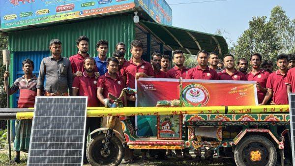 বকশীগঞ্জে বাঁশকান্দা মানব কল্যাণ ট্রাস্টের উদ্যোগে আরও ১৩টি সোলার প্যানেল স্থাপন