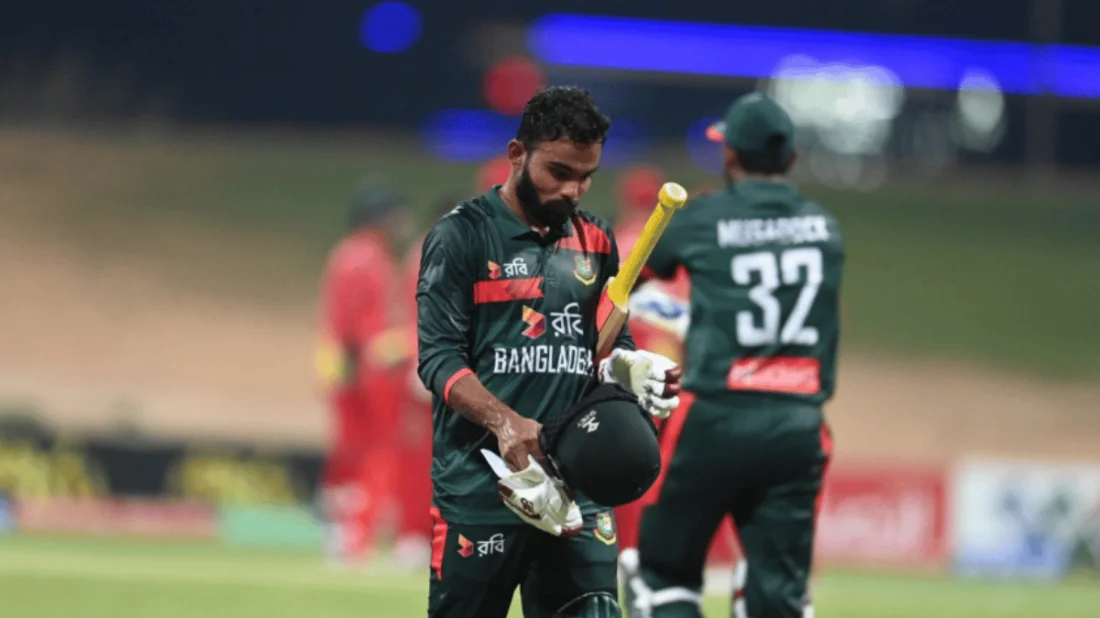 ব্যাটিং ধসে জিম্বাবুয়ের কাছে ৯৯ রানে হারল বাংলাদেশ