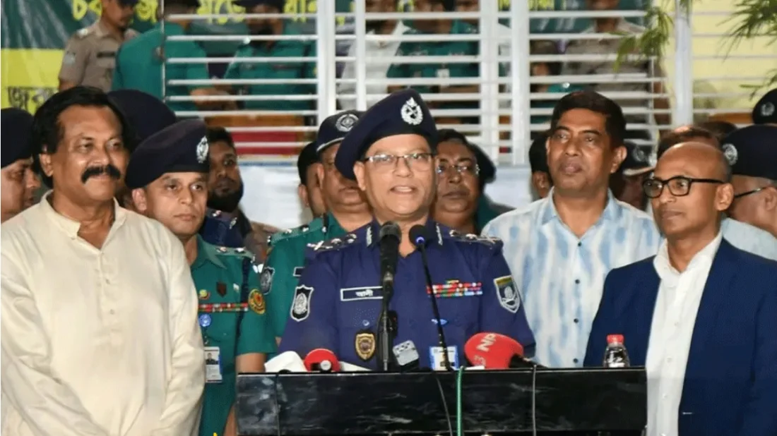 ৩৩ হাজারের বেশি পূজামণ্ডপে শান্তিপূর্ণভাবে পূজা উদযাপন: আইজিপি